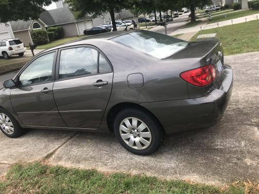 2004 Toyota Corolla LE